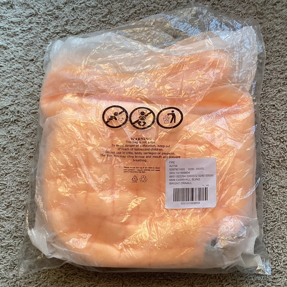 NWT Neon Clementine FP Movement Quilted Sling Bag - Picture 8 of 8